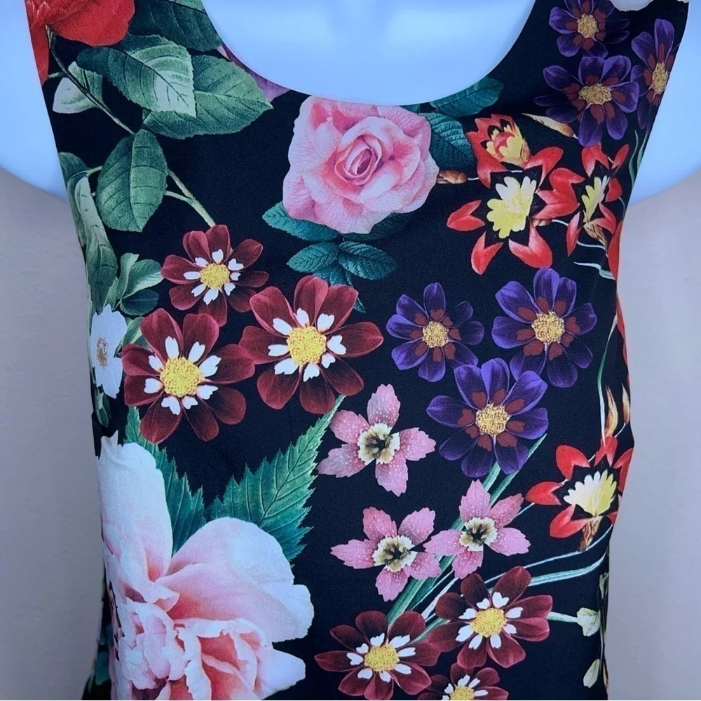 XS NEW YORK AND CO BLACK FLORAL SLEEVELESS BLOUSE LIGHTWEIGHT TOP COLORFUL